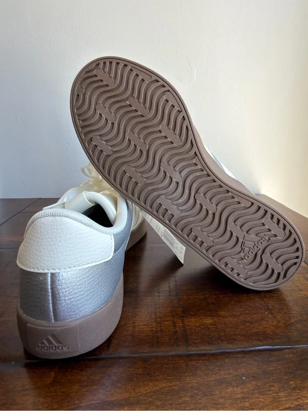 adidas VL Court 3.0 Silver White Metallic JQ7315 Women's Size 8 NWOB